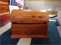 ROUND TOP CEDAR TONGUE AND GROOVE JEWELRY CHEST
