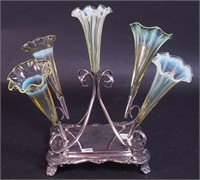 A silverplate epergne holder, 7" x 6", with five