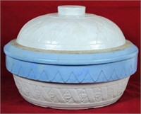 Stoneware Lidded Bowl