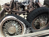 PACKARD FRONT AND REAR AXLE WITH WHEELS