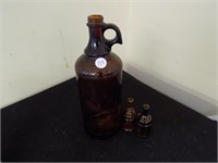 Javax + 2 Small Amber Bottles