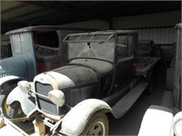 1928 OR 1929 FORD FLAT BED