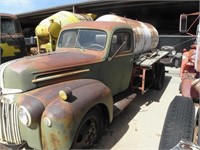 1946 FORD WATER TRUCK