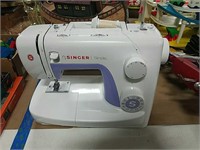 Singer simple sewing machine model 3232