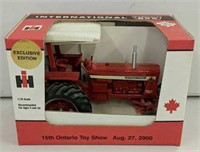 IH 856 Ontario Show 2000 NIB
