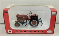 Farmall 560 Style Cub w/#144 One Row Cultivator