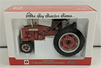 Farmall 230 Toy Tractor Times 1999 NIB