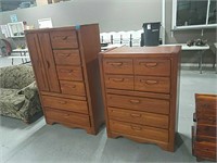 Wardrobe and 6 drawer chest bedroom set