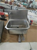 Sani-lav stainless steel sink