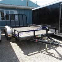 PJ 7x12 flat bed, BH, trailer w/drop gate