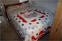 Bed w/quilt