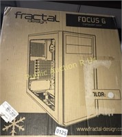 FRACTAL DESIGN COMPUTER CASE FOCUS G $70 RETAIL