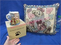 boyds bear mug with box & pillow