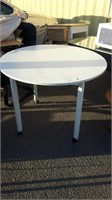 Round white rolling table