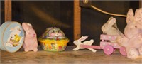 SELECTION OF VINTAGE EASTER ITEMS