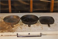 3 CAST IRON FRYING PANS