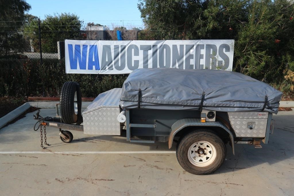 2014 WA BozBuilt Off Road Camper Trailer & Galaxy 25 Tent
