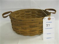1983 SMALL BERRY BASKET WITH HANDLES