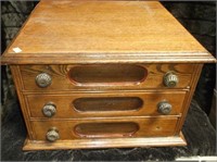 ANTIQUE WOOD THREAD SPOOL SEWING CHEST CABINET