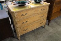 FRENCH DOVE 3 DRAWER CHEST
