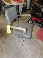 Metal Office Chair on Wheels
