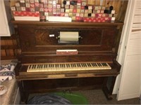 Player Piano & Lots of Music Rolls