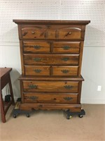 Gentleman's Chest of Drawers
