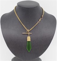 Gold and greenstone fob chain & pendant.