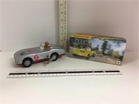 Racer Tin Wind-up Toy Car