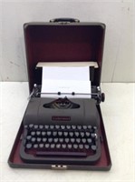 Vtg Underwood Portable Typewriter  "Champion"