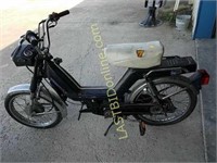 Honda kinetic moped