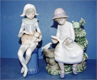 Two Nao Spanish figurines