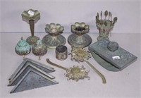 Quantity of vintage Indonesian silver pieces