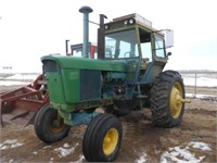 JD 4520 dies row crop tractor, cab