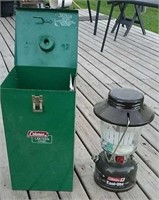 Coleman Easi-lite Lantern With Metal Case Appears