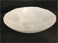 Beautiful glass snowflake bowl