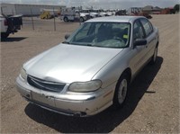 2004 Chevrolet Classic Sedan Car