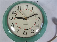 Ingraham Dinette Electric Clock-60 cycle-100-125V