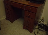 Kneehole Desk w/ DBL drawers each side