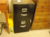 2 drawer metal Filing Cabinet w/key