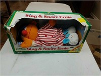 Sing snore Ernie