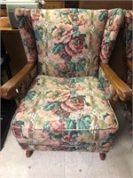 Upholstered Gents Arm Chair