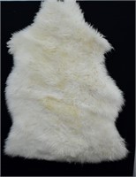 Sheepskin Pelt - 31" x 24"