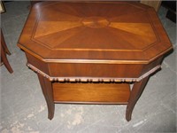 INLAID DESIGN SIDE TABLE