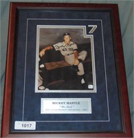 Mickey Mantle Signed 8 x 10 Photograph