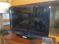 Toshiba flat screen TV 32"