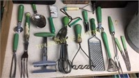 Vintage green wood handle kitchen utensils 17pcs