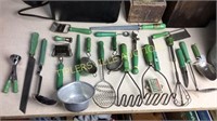 Collection green wood handle kitchen utensils