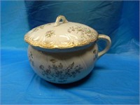 Chamber Pot with Lid 9" X 6 1/2" Florida