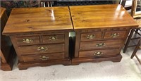 Link-Taylor Colonial Pine Night Stands